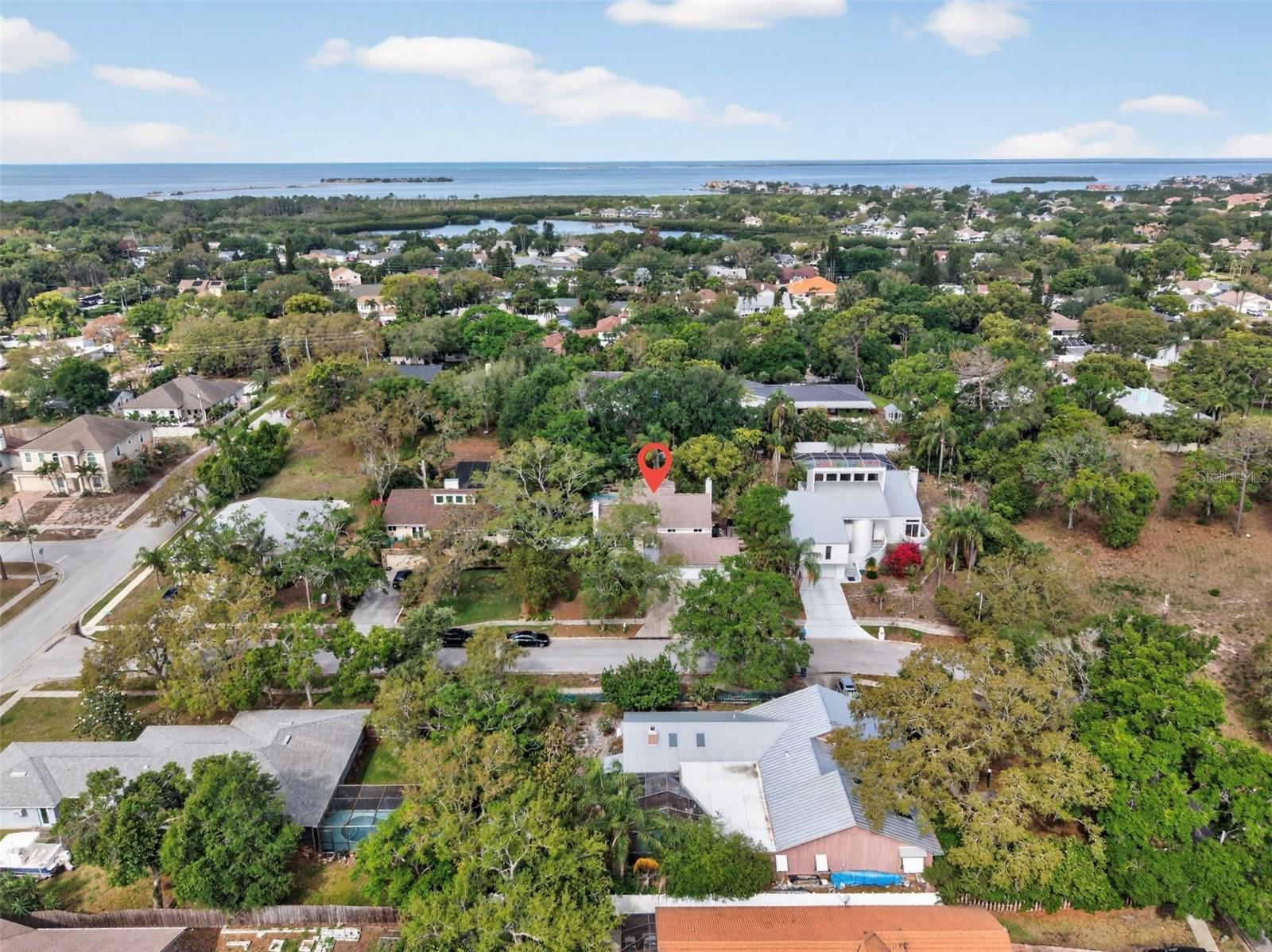 Listing photo id 49 for 1330 Belcher Drive