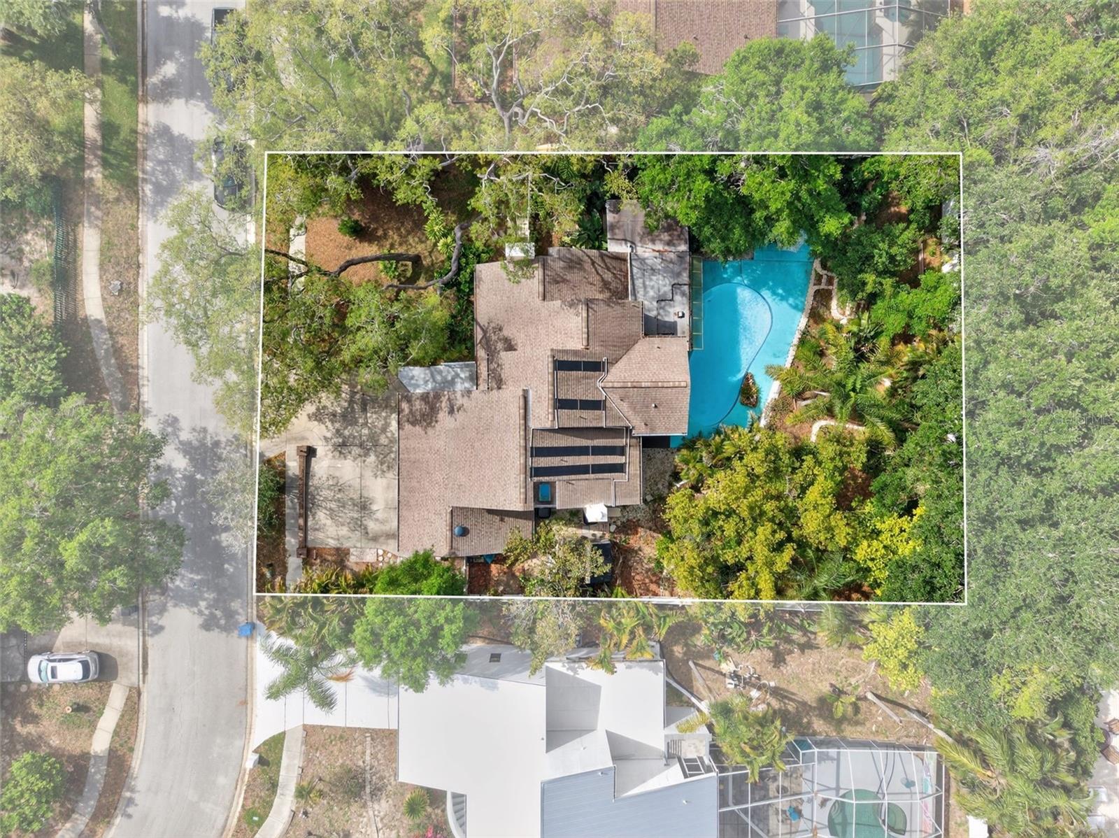 Listing photo id 50 for 1330 Belcher Drive