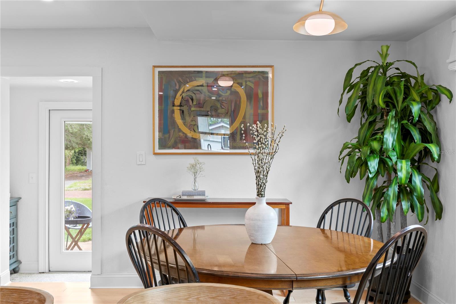 Image 15 of 50 For 735 40th Avenue N