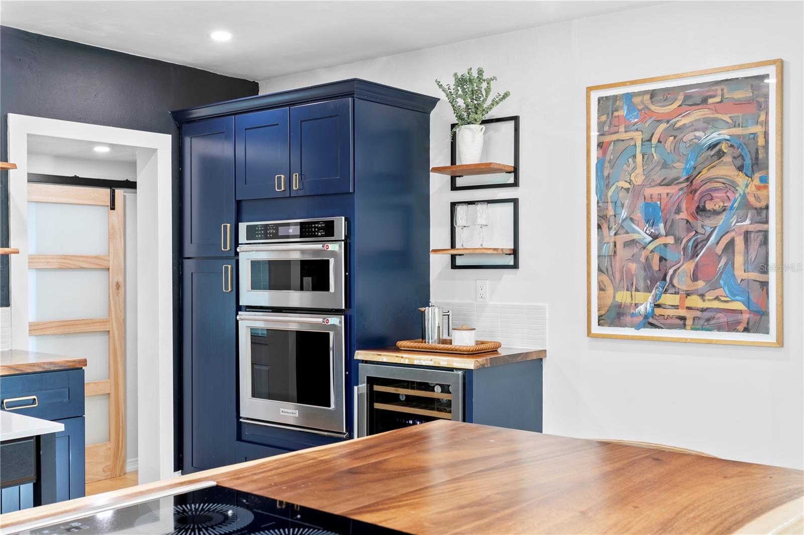 Image 20 of 50 For 735 40th Avenue N