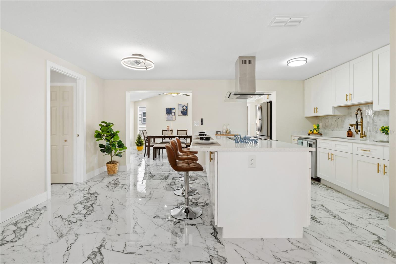 Image 14 of 26 For 8335 Galewood Circle