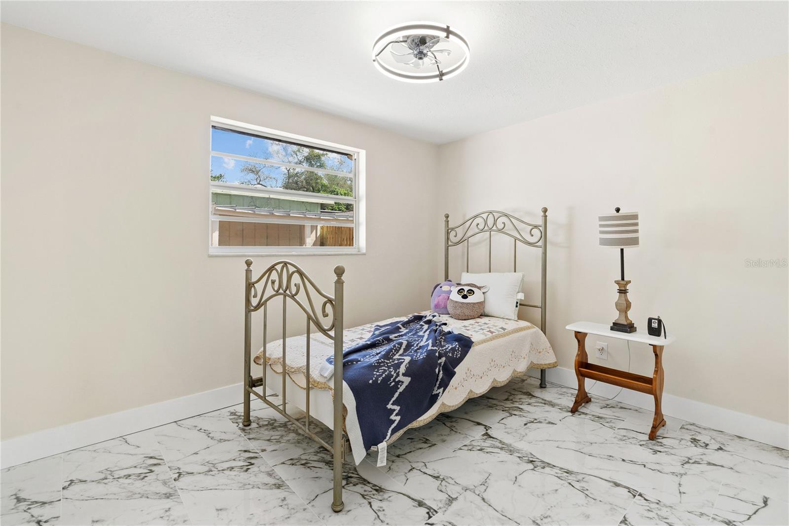 Image 15 of 26 For 8335 Galewood Circle