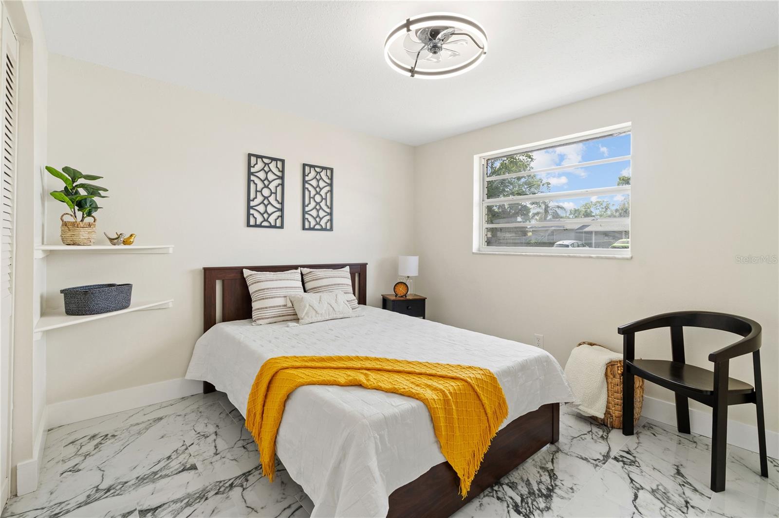 Image 16 of 26 For 8335 Galewood Circle