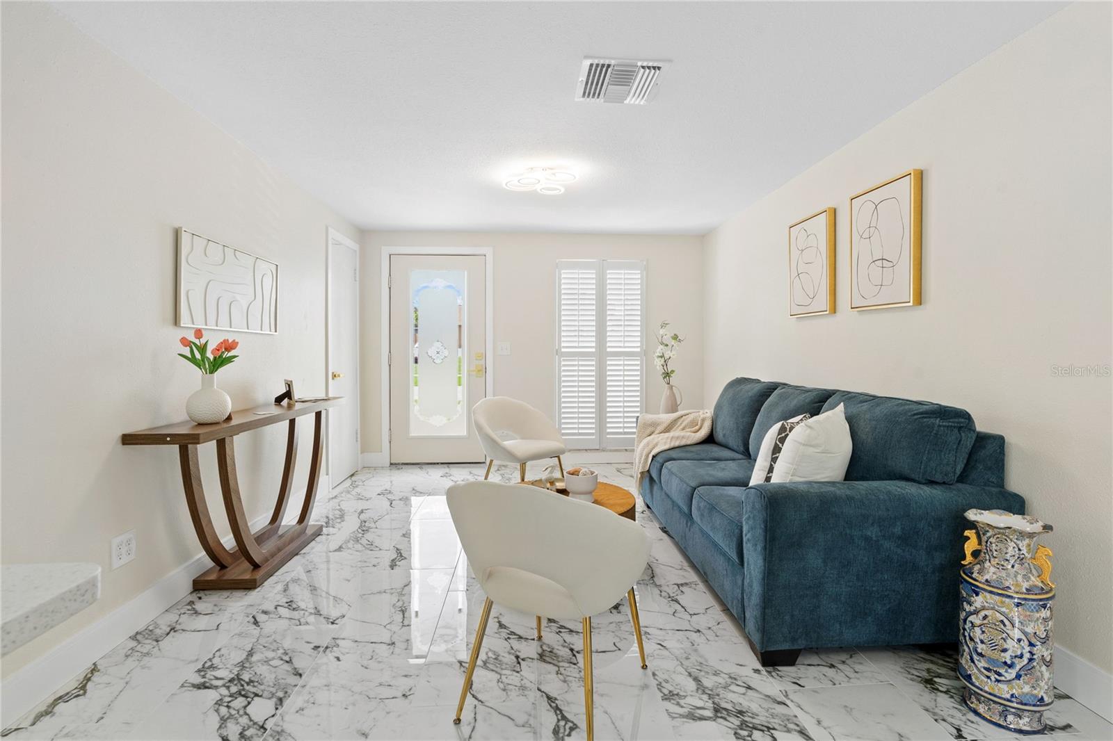 Image 6 of 26 For 8335 Galewood Circle