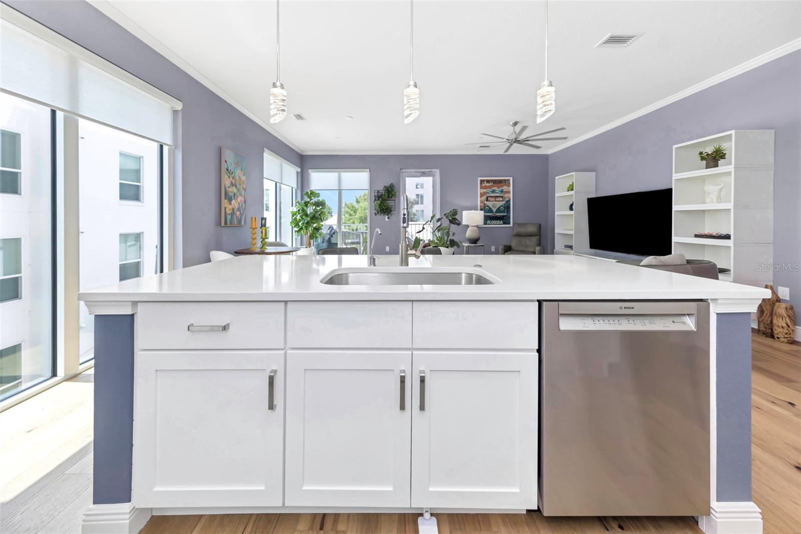 Image 18 of 50 For 600 3rd Avenue S 305