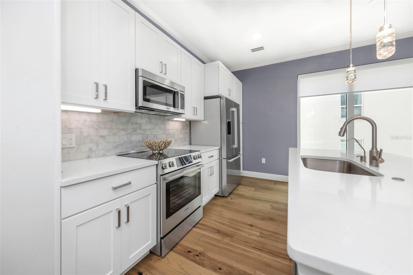 Image 20 of 50 For 600 3rd Avenue S 305