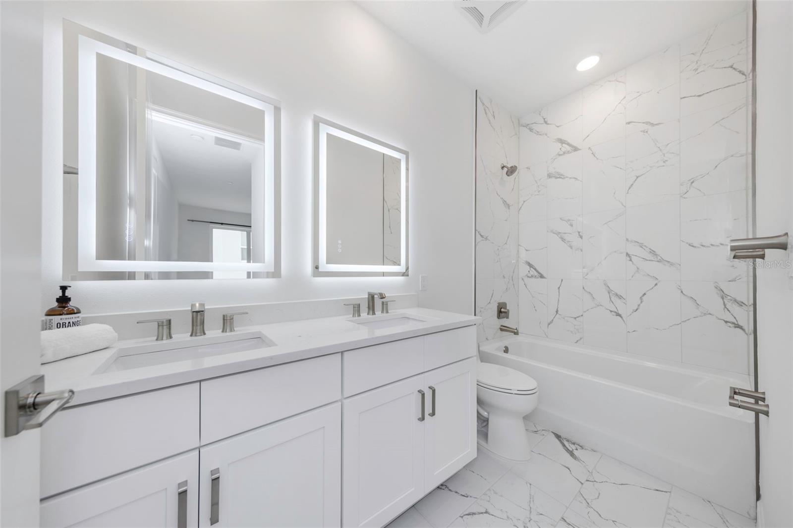 Image 39 of 50 For 600 3rd Avenue S 305