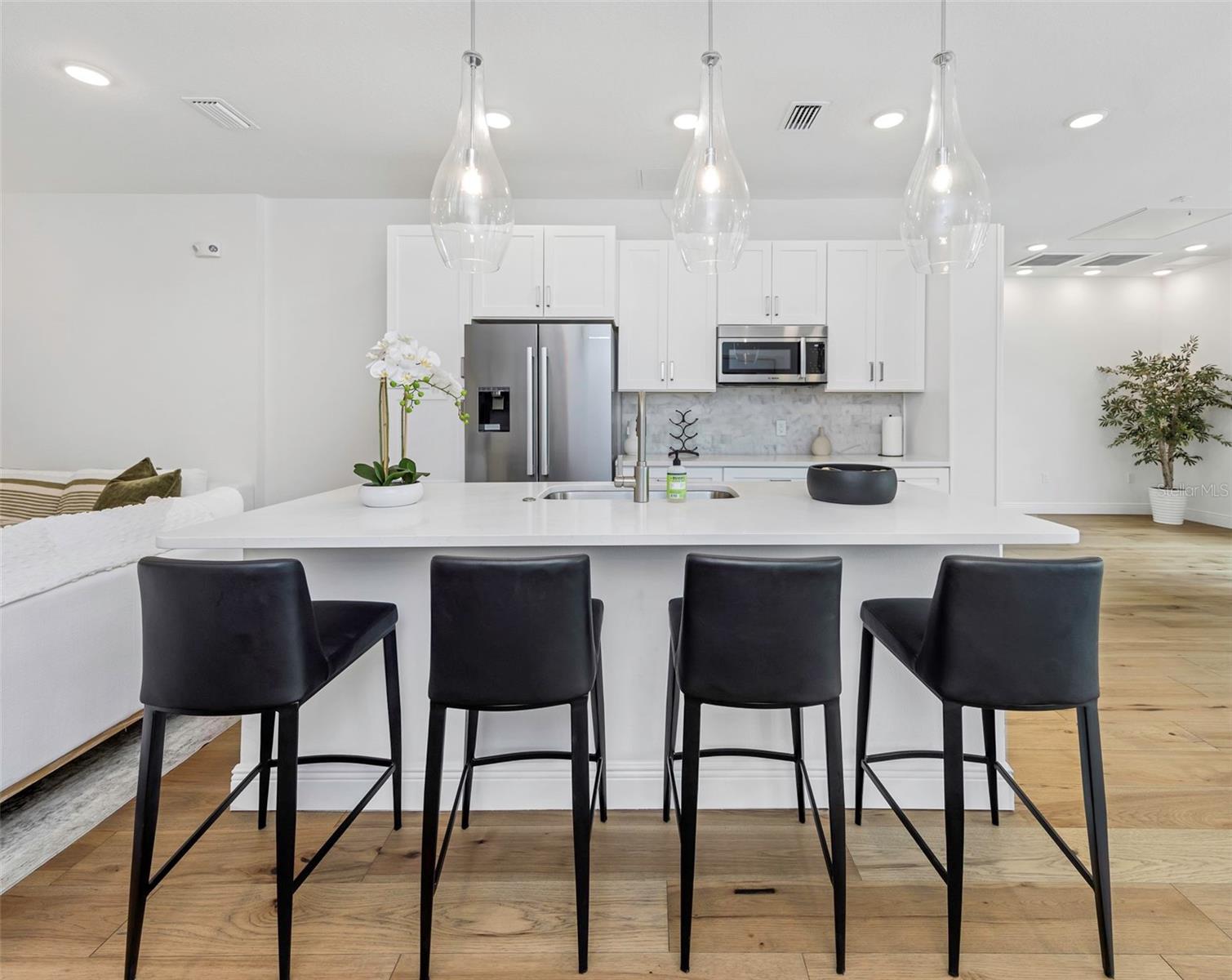 Image 45 of 50 For 600 3rd Avenue S 305