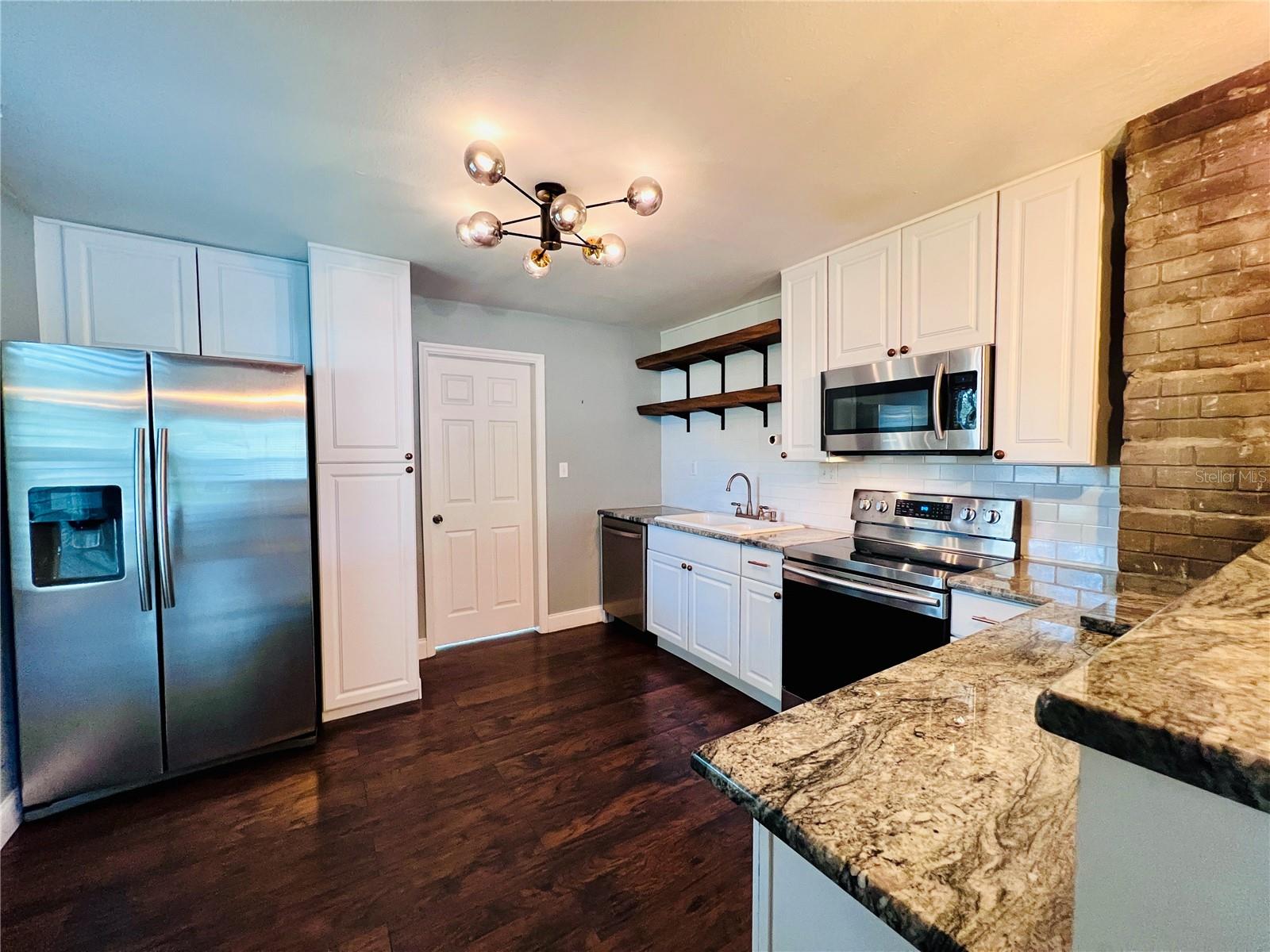 Image 14 of 30 For 1930 Douglas Avenue