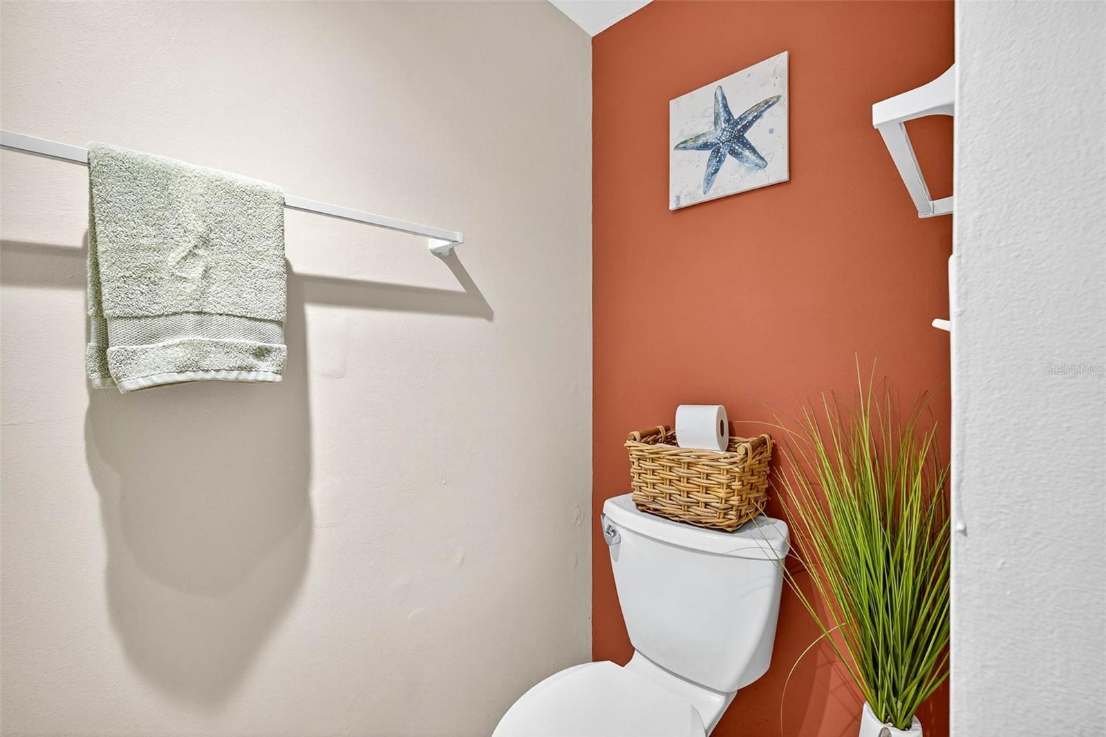 Image 15 of 27 For 2614 Cove Cay Drive 405