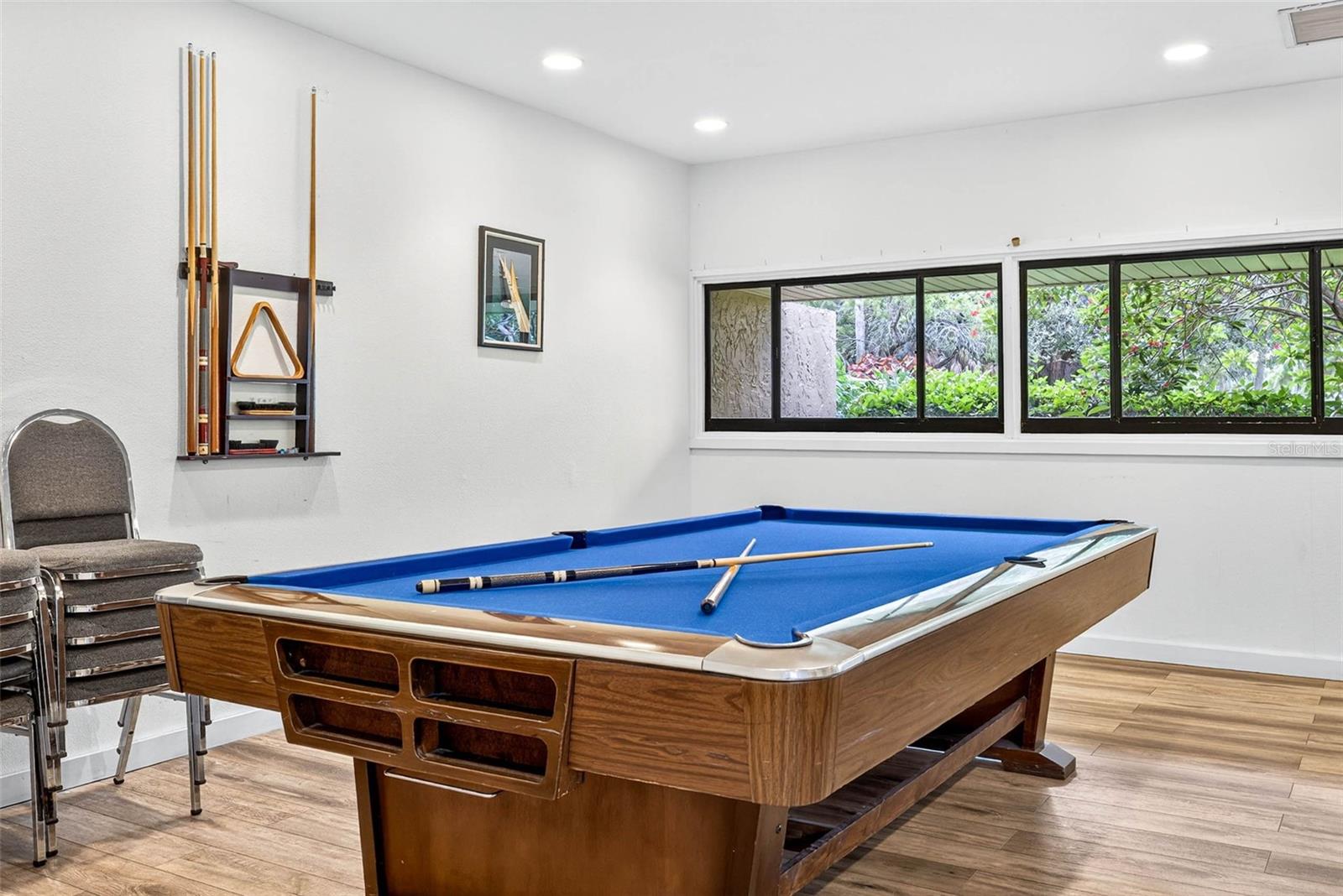 Image 21 of 27 For 2614 Cove Cay Drive 405