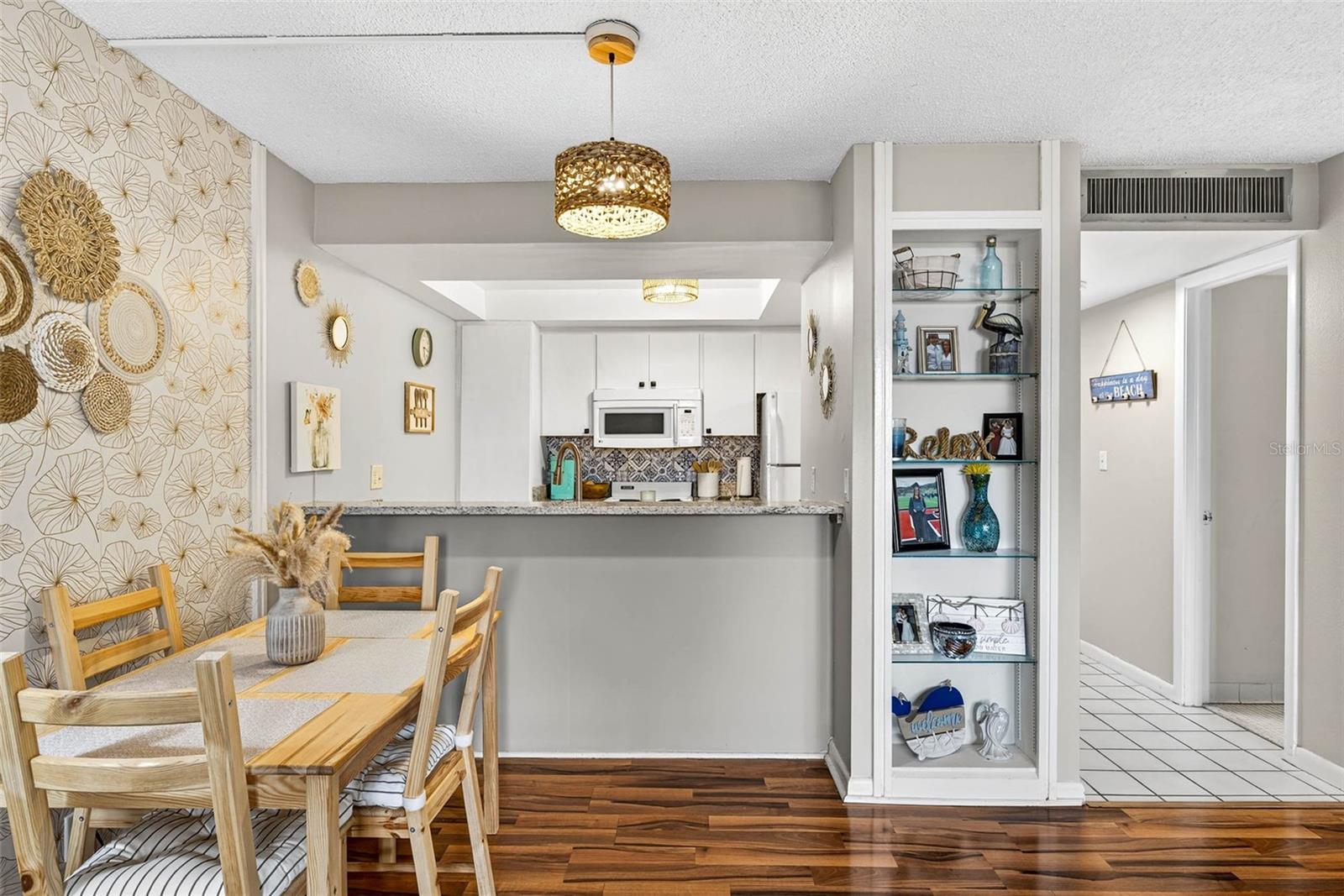 Image 6 of 27 For 2614 Cove Cay Drive 405