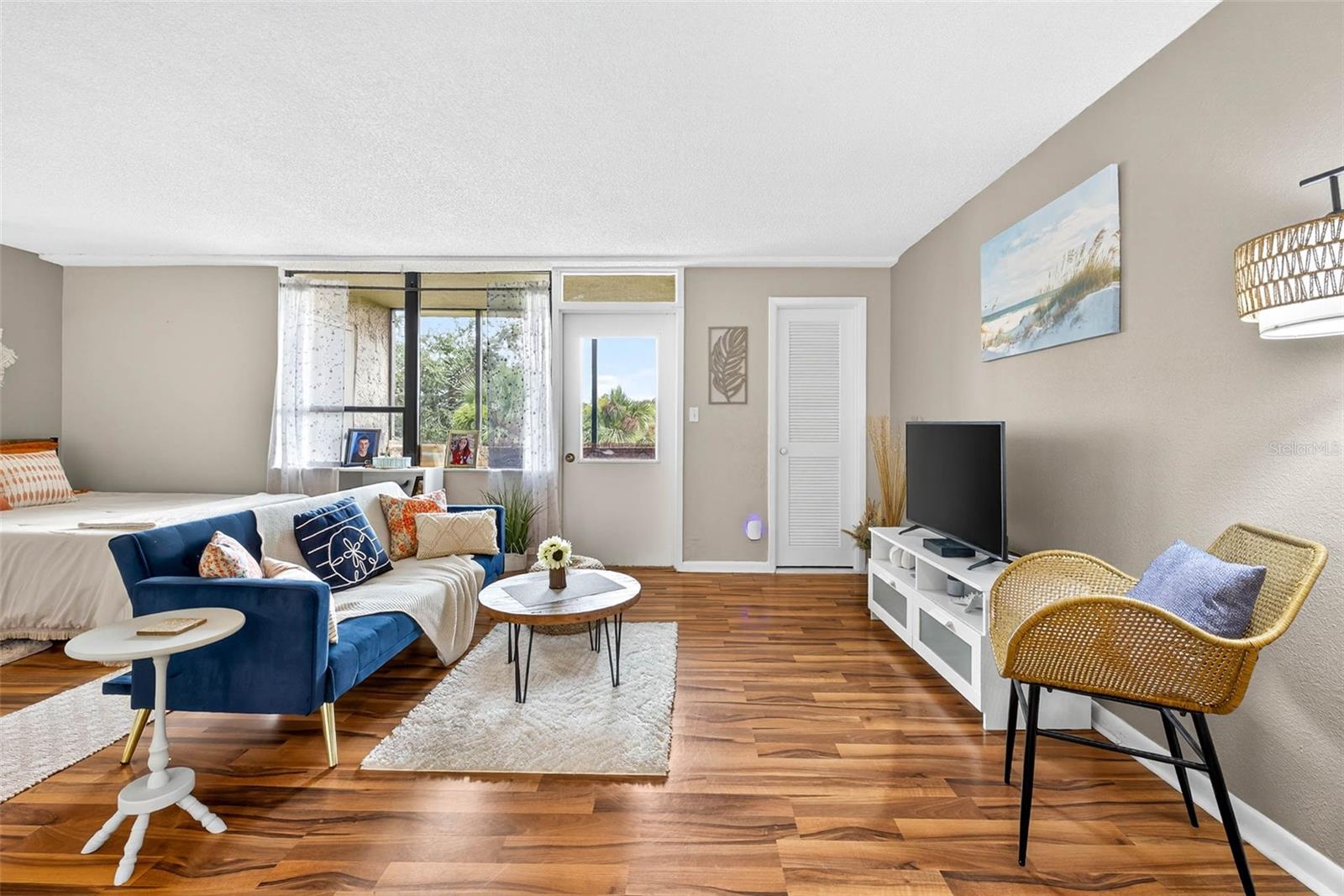 Image 9 of 27 For 2614 Cove Cay Drive 405