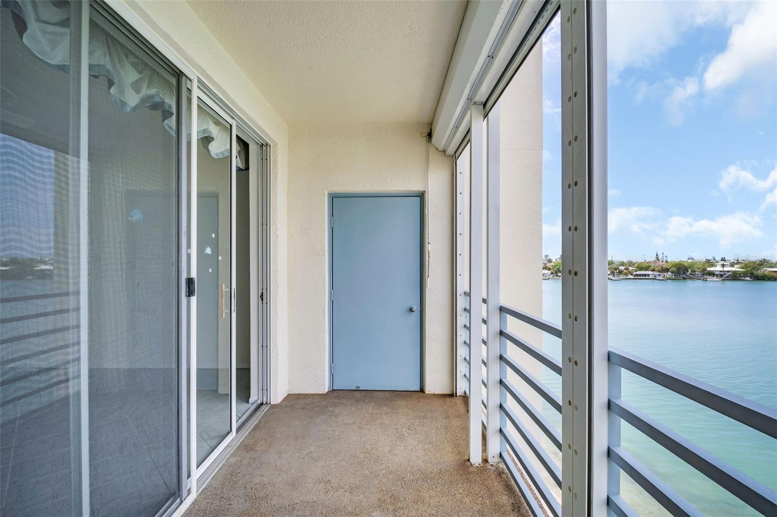 Image 22 of 41 For 7932 Sailboat Key Boulevard S 402