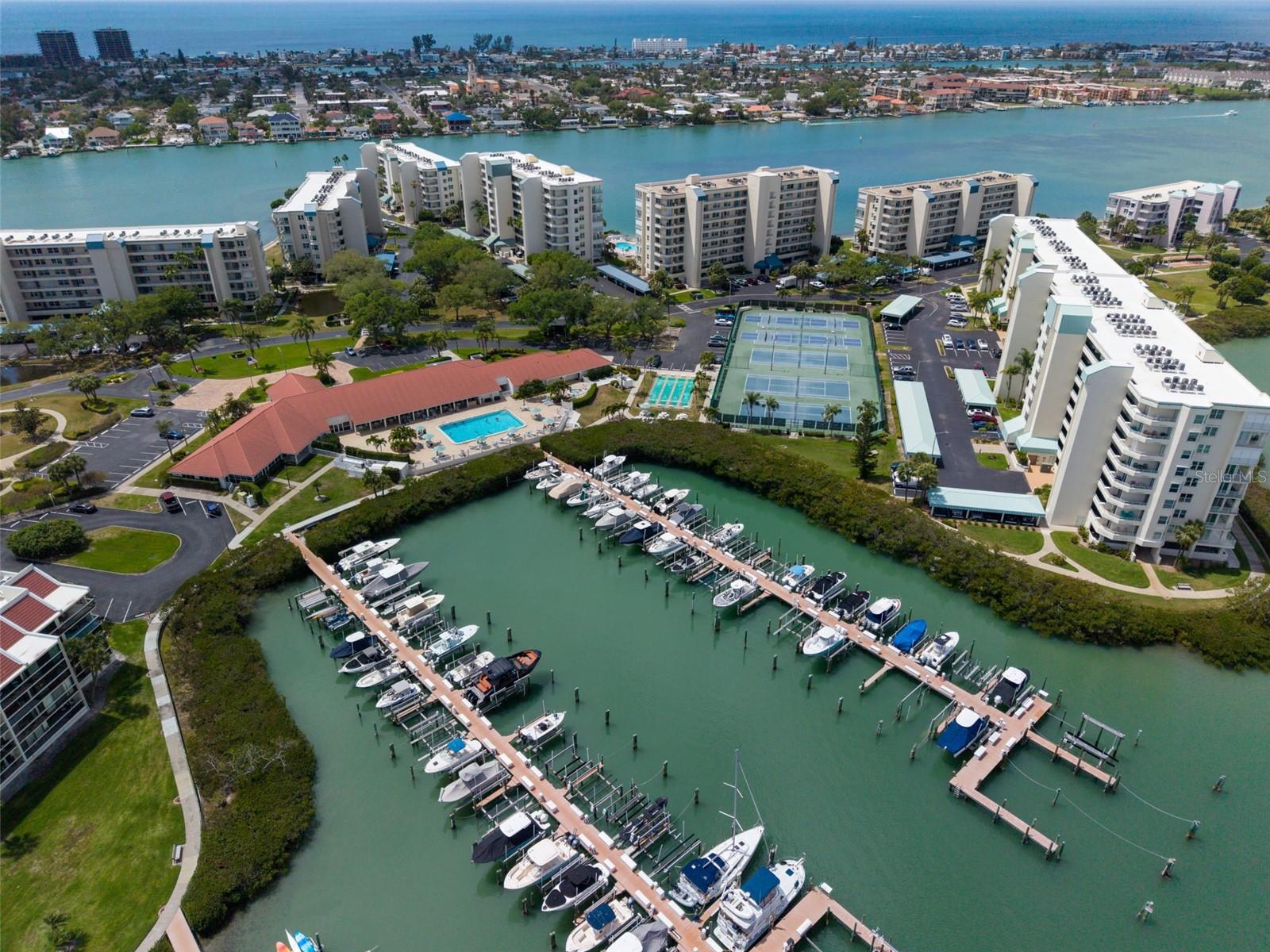 Image 35 of 41 For 7932 Sailboat Key Boulevard S 402