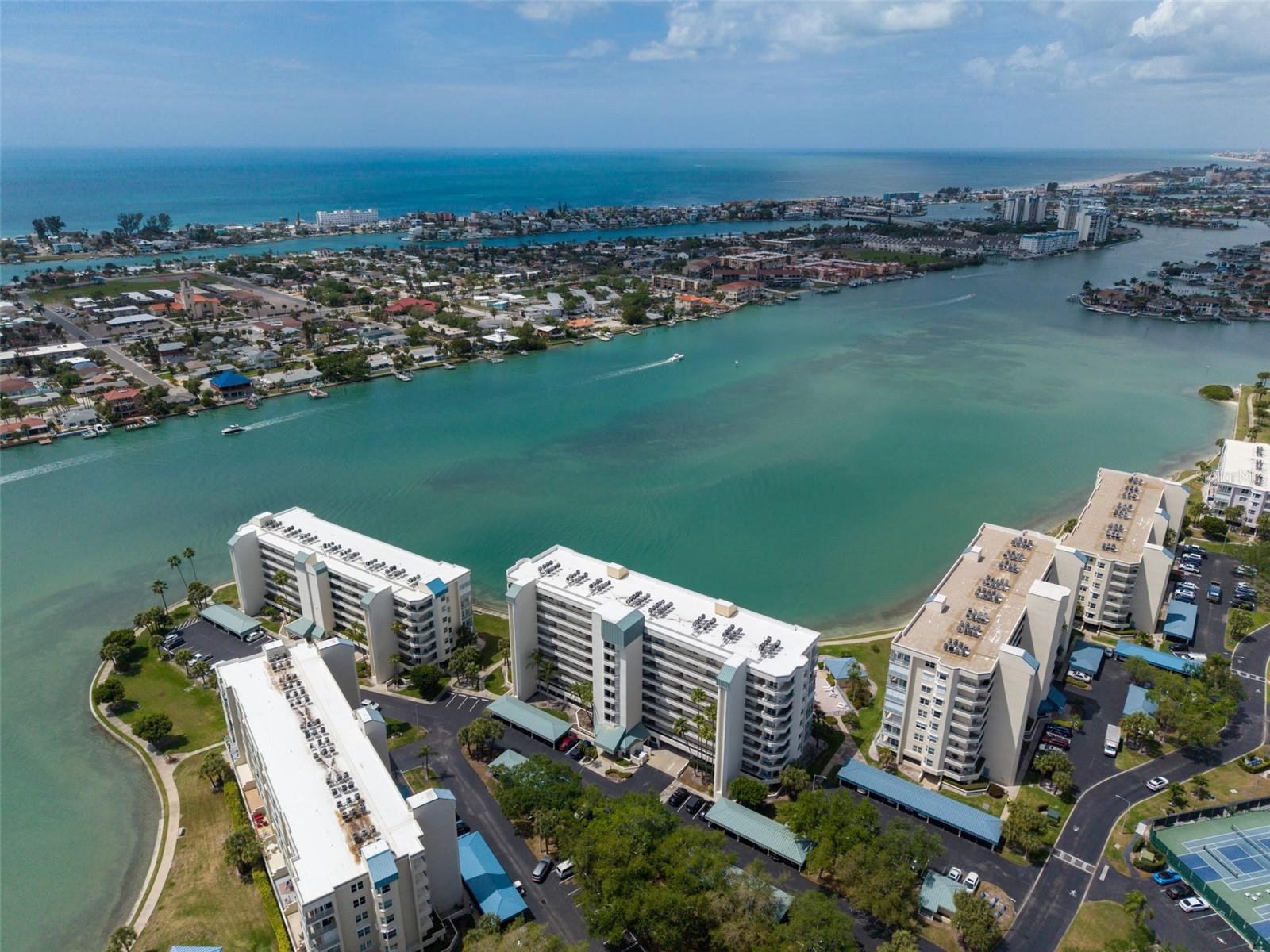 Image 39 of 41 For 7932 Sailboat Key Boulevard S 402