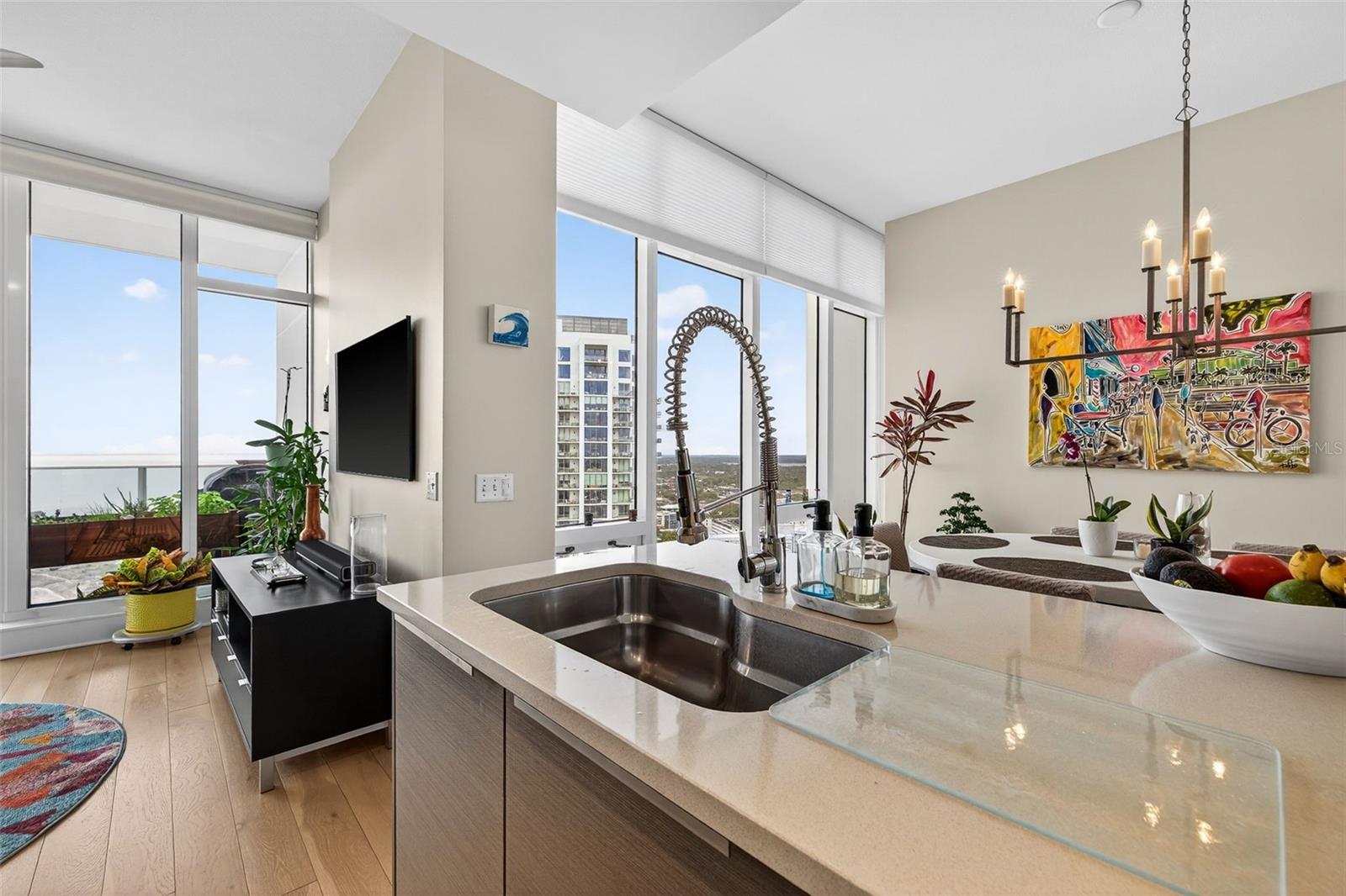 Listing photo id 14 for 175 1st Street S 3102