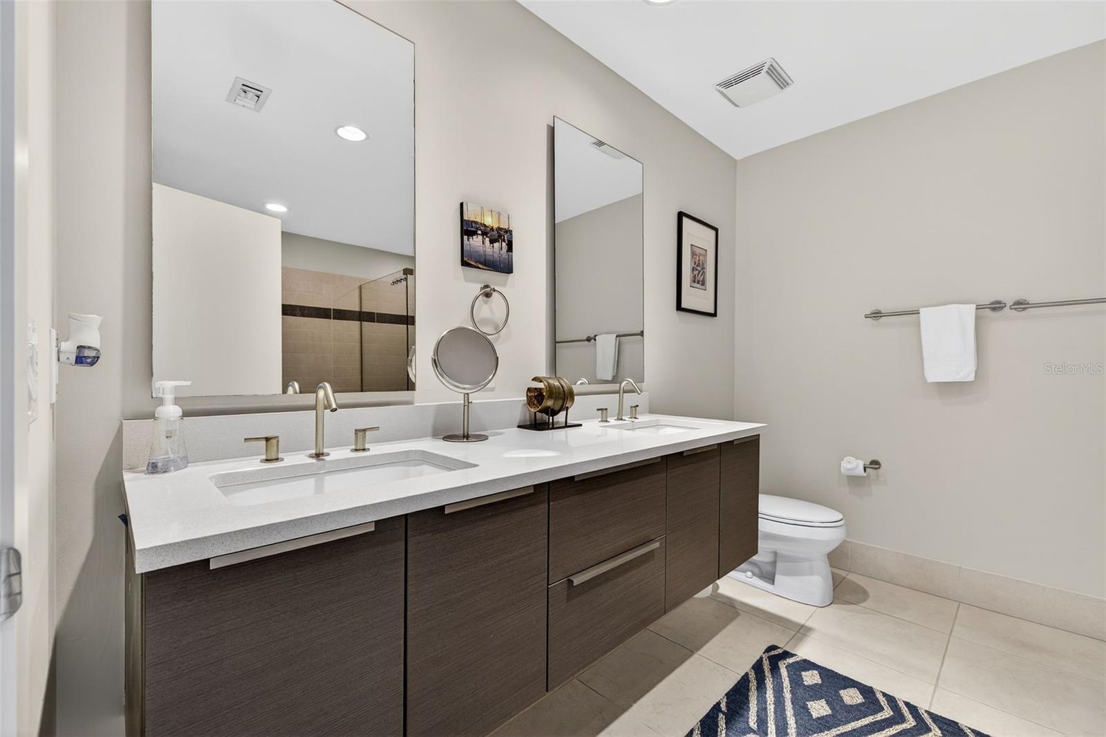 Listing photo id 20 for 175 1st Street S 3102