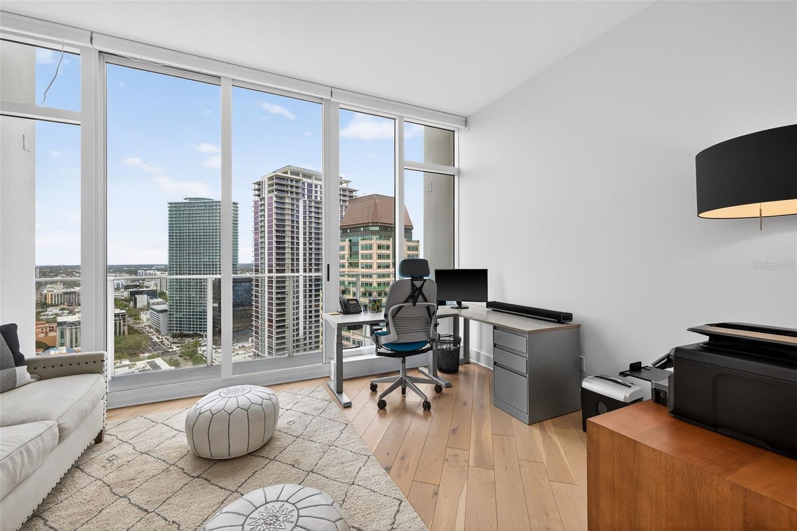 Listing photo id 25 for 175 1st Street S 3102