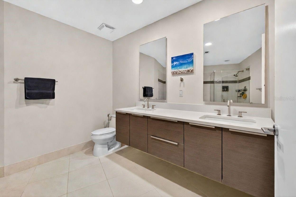 Listing photo id 29 for 175 1st Street S 3102