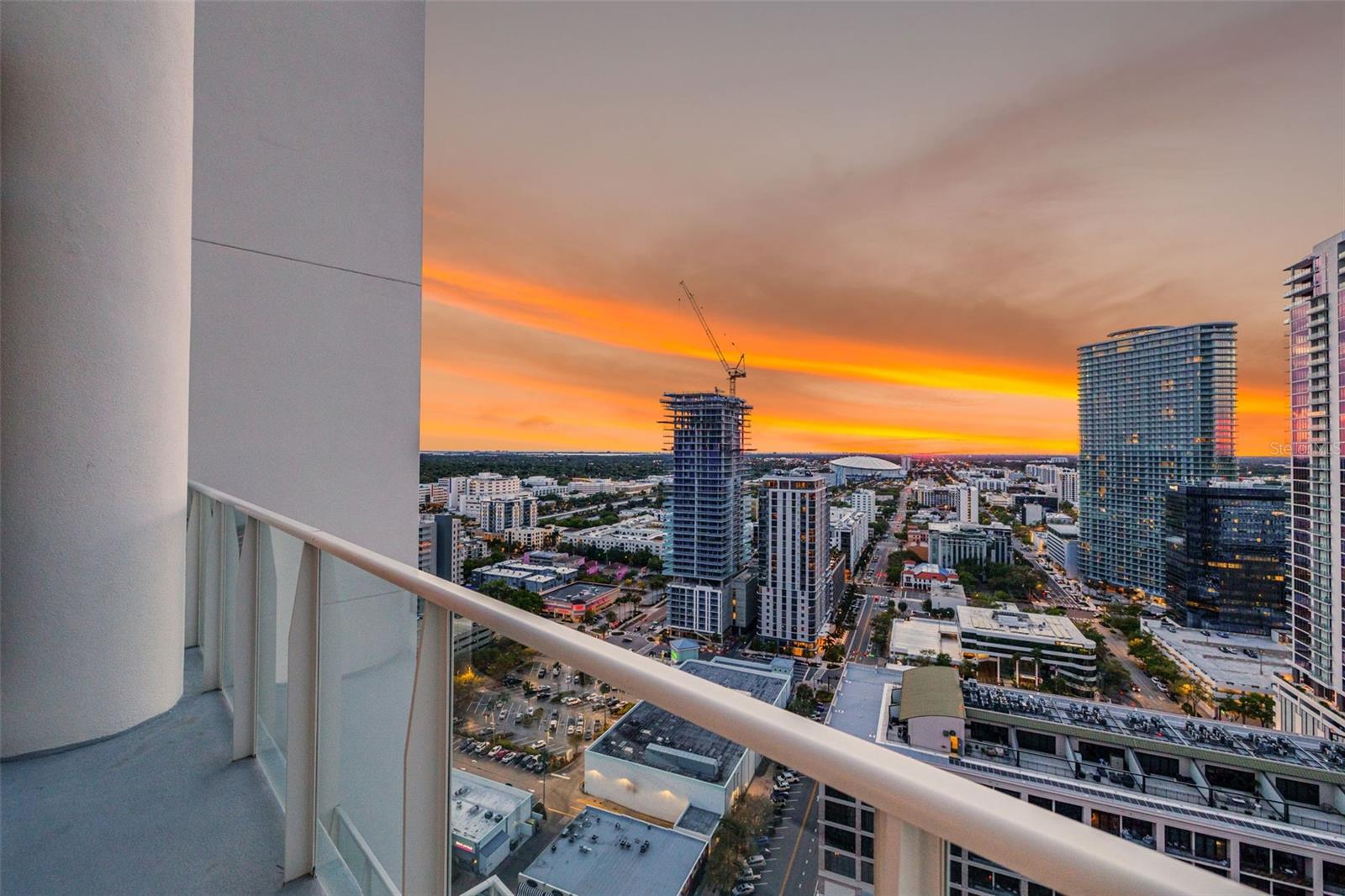 Listing photo id 45 for 175 1st Street S 3102