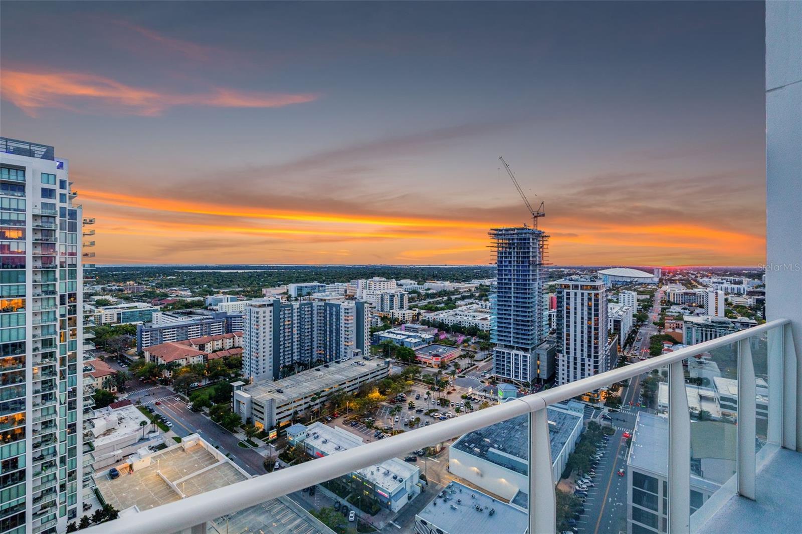 Listing photo id 50 for 175 1st Street S 3102