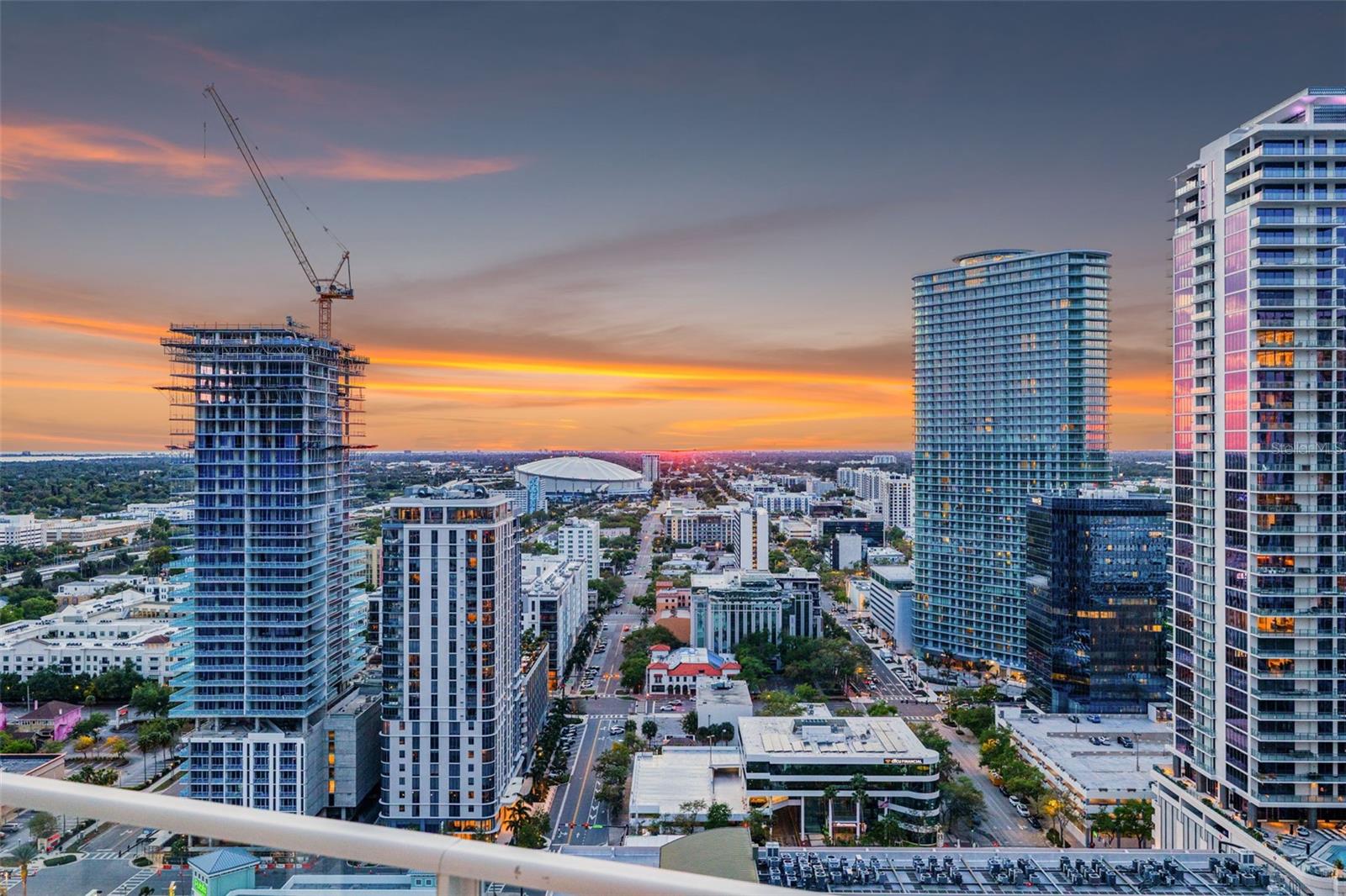 Listing photo id 51 for 175 1st Street S 3102