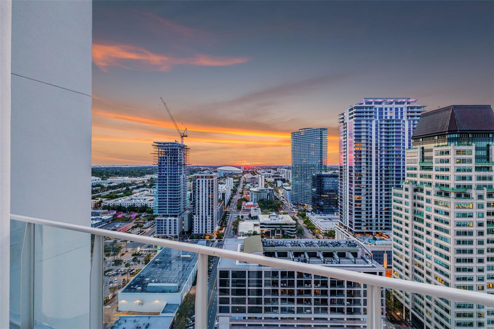 Listing photo id 52 for 175 1st Street S 3102