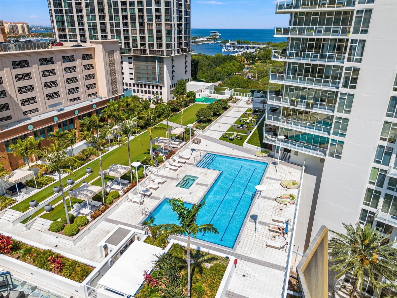 Listing photo id 55 for 175 1st Street S 3102