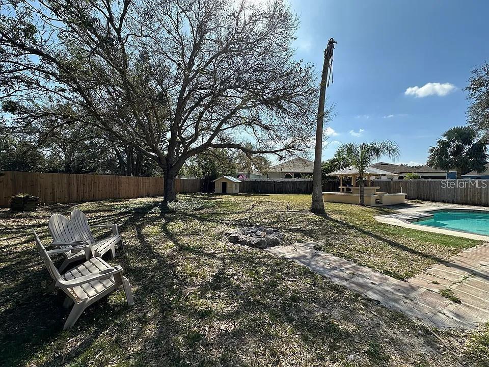 Image 5 of 12 For 13624 Laraway Drive