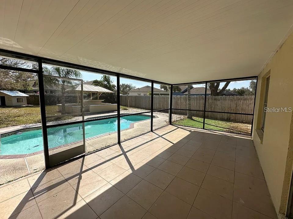 Image 6 of 12 For 13624 Laraway Drive