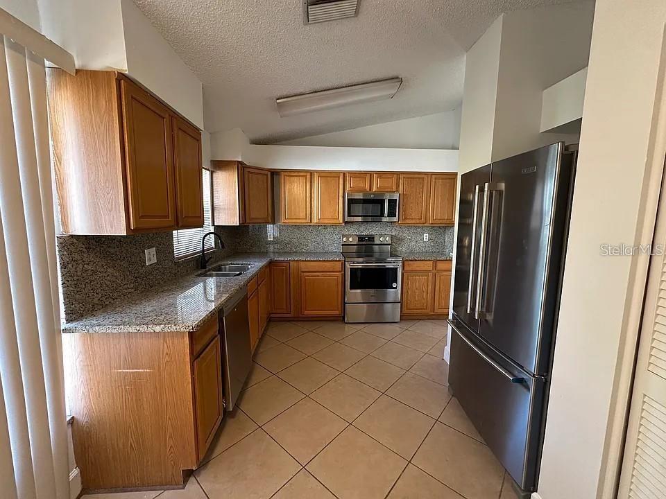 Image 9 of 12 For 13624 Laraway Drive