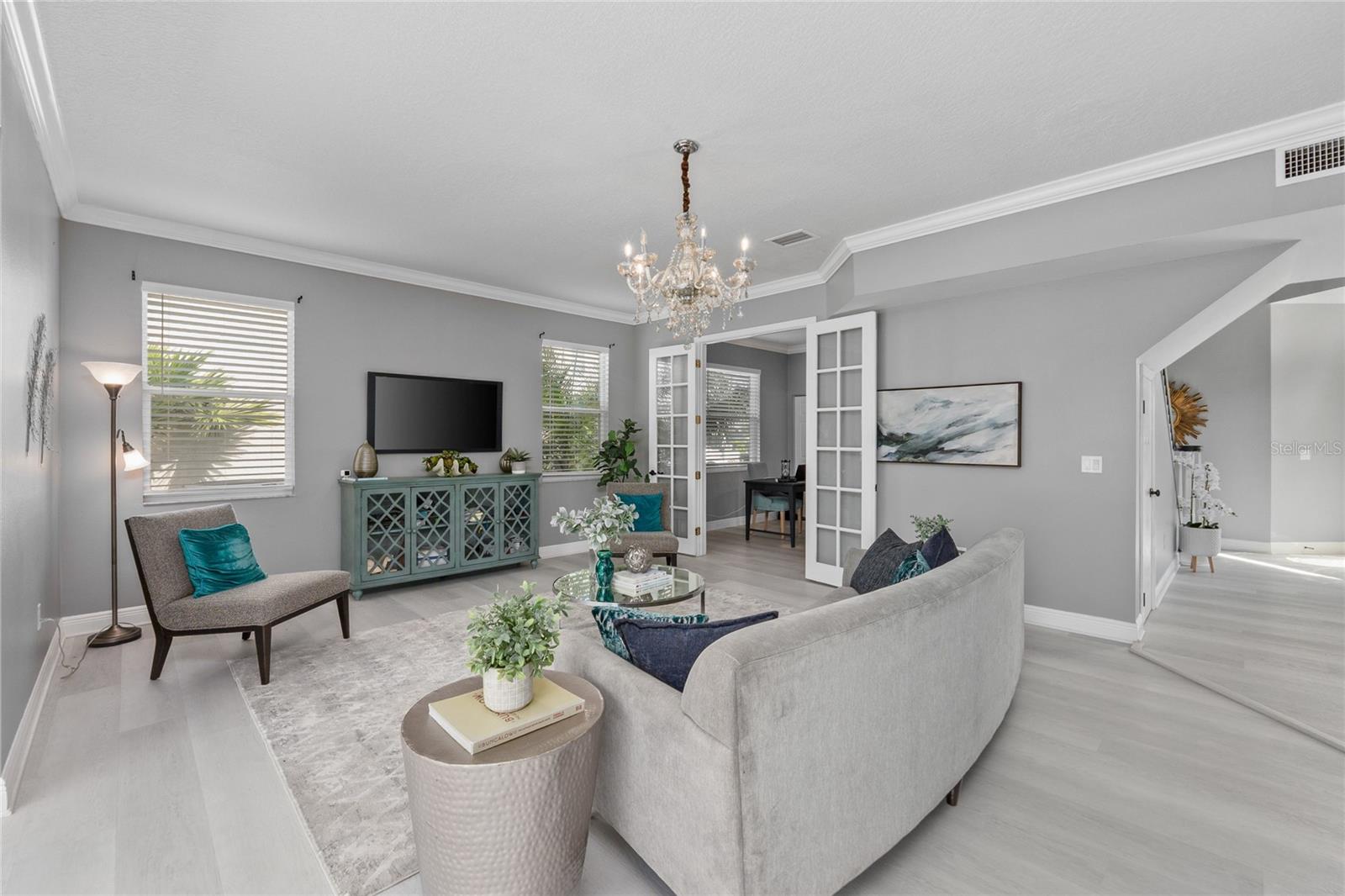 Image 22 of 81 For 15618 Shoal Creek Place