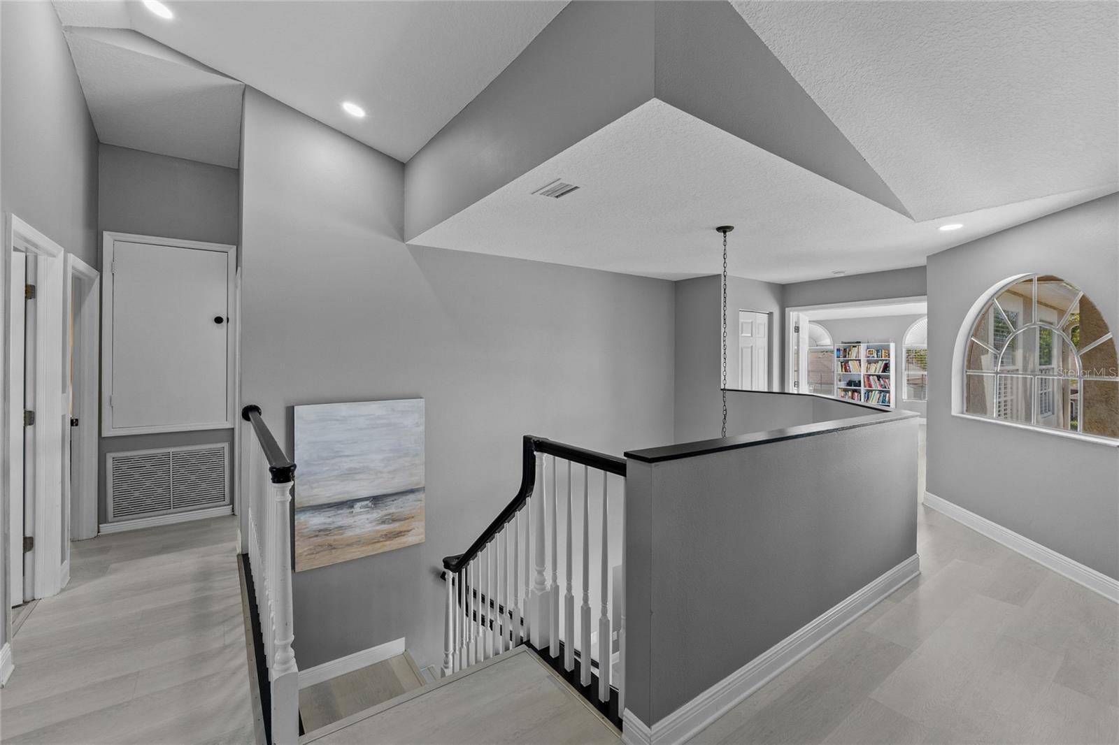 Image 30 of 81 For 15618 Shoal Creek Place