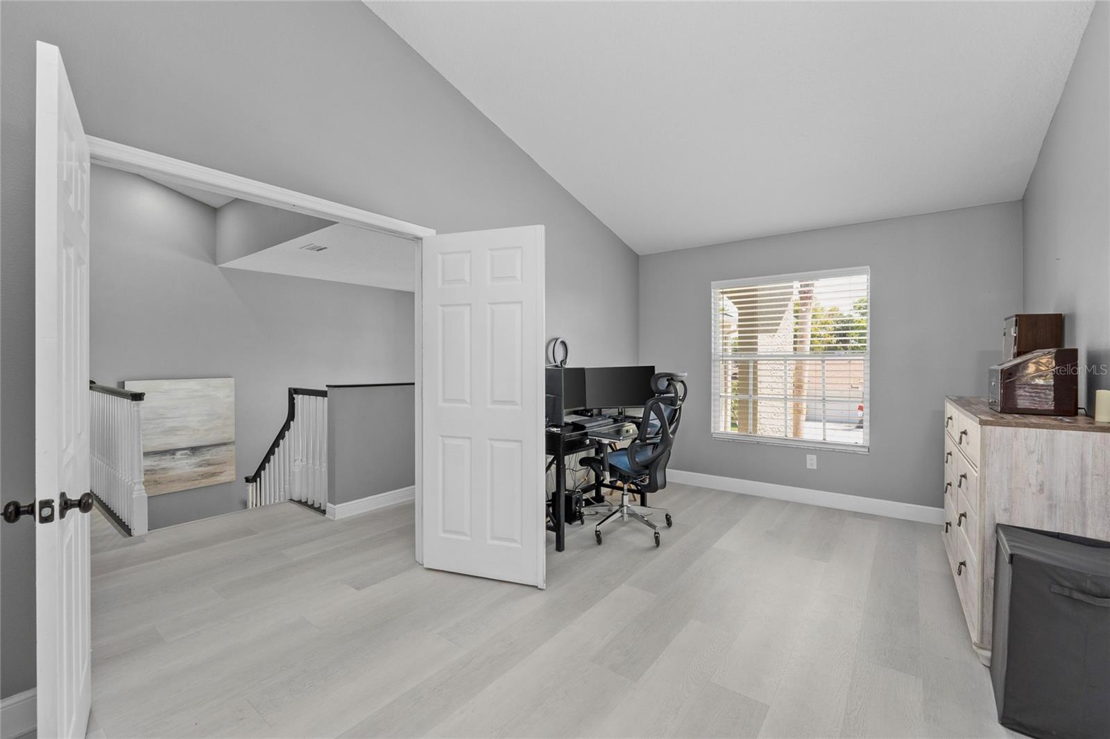 Image 33 of 81 For 15618 Shoal Creek Place