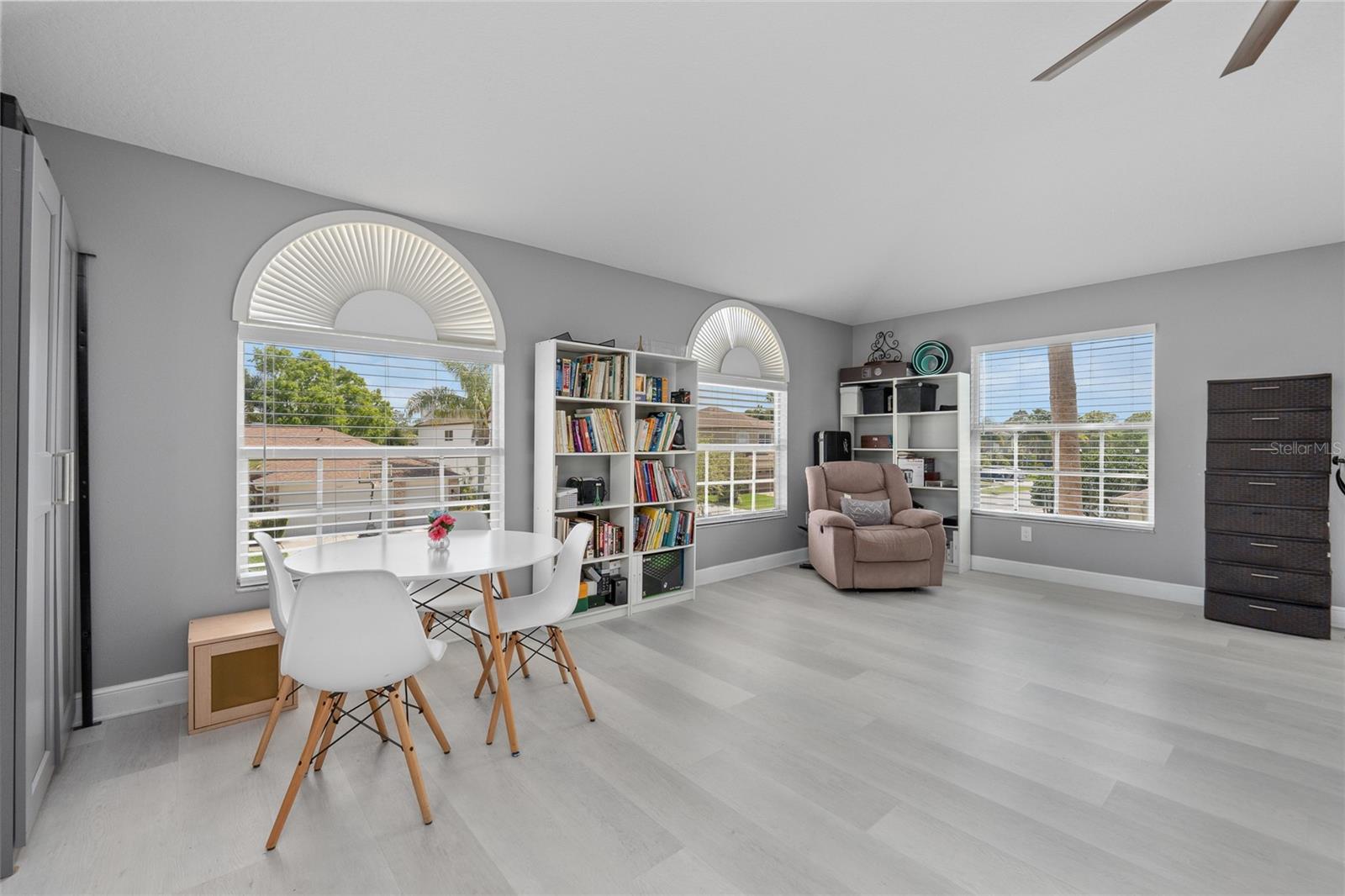 Image 47 of 81 For 15618 Shoal Creek Place