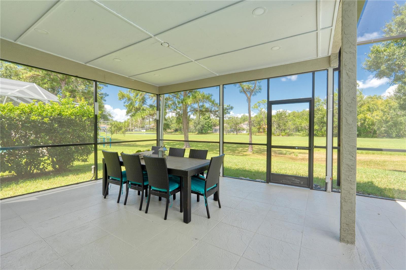 Image 59 of 81 For 15618 Shoal Creek Place