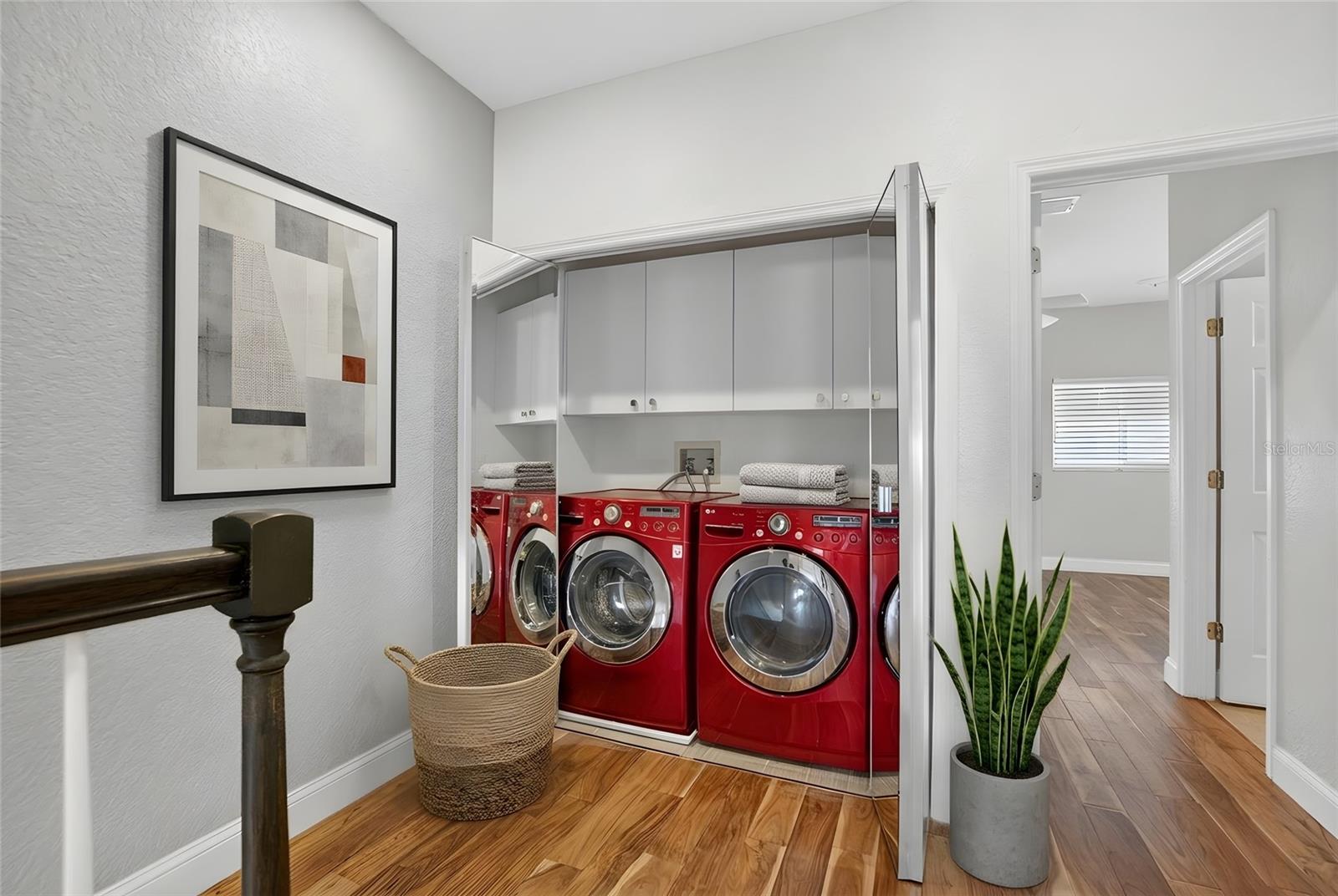 Image 23 of 33 For 4639 Mirabella Court