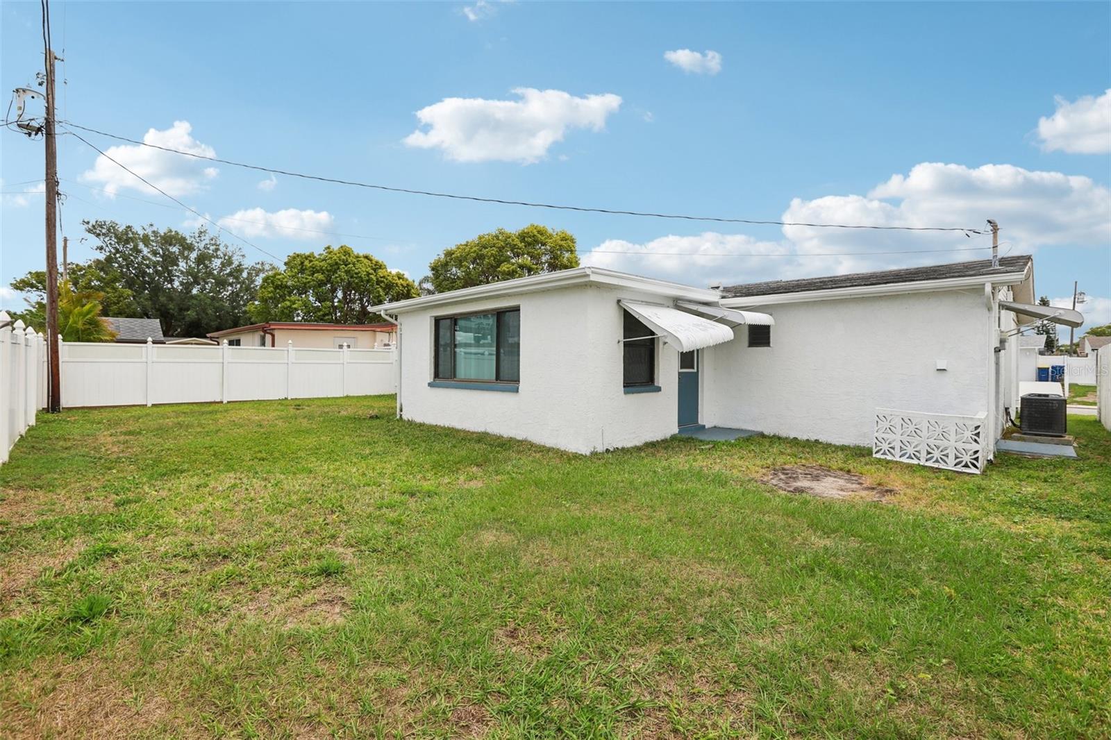 Image 24 of 28 For 5203 Overton Drive