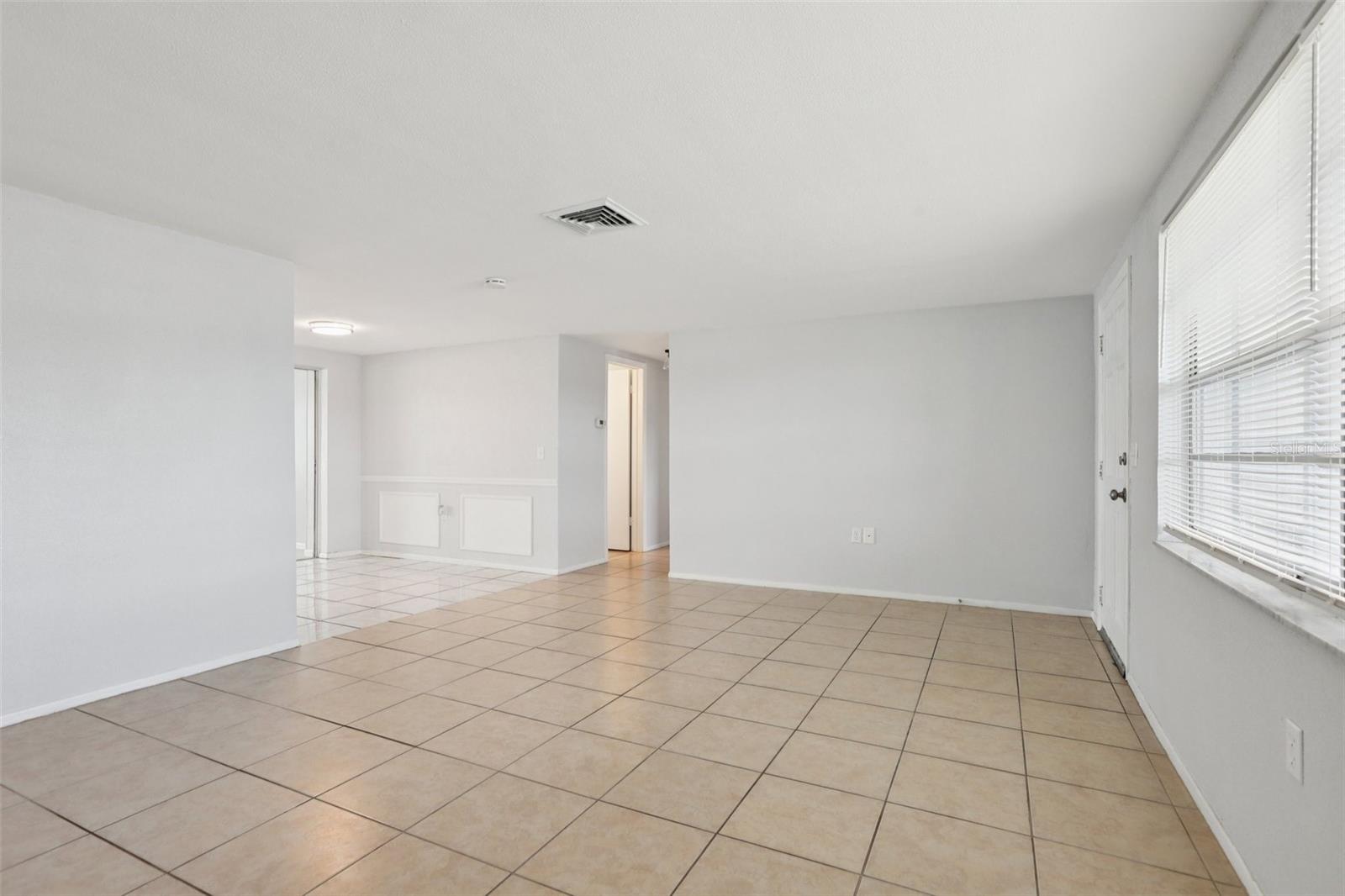 Image 4 of 28 For 5203 Overton Drive