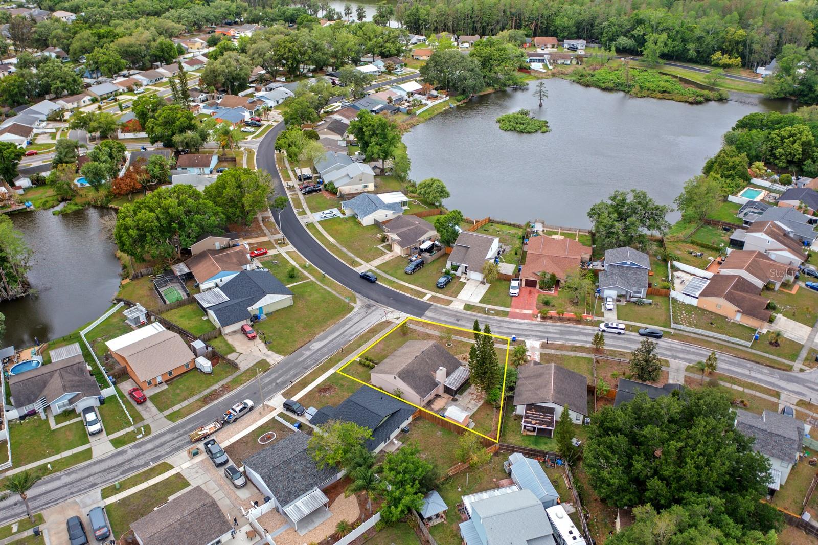 Listing photo id 28 for 3029 Cedaridge Drive