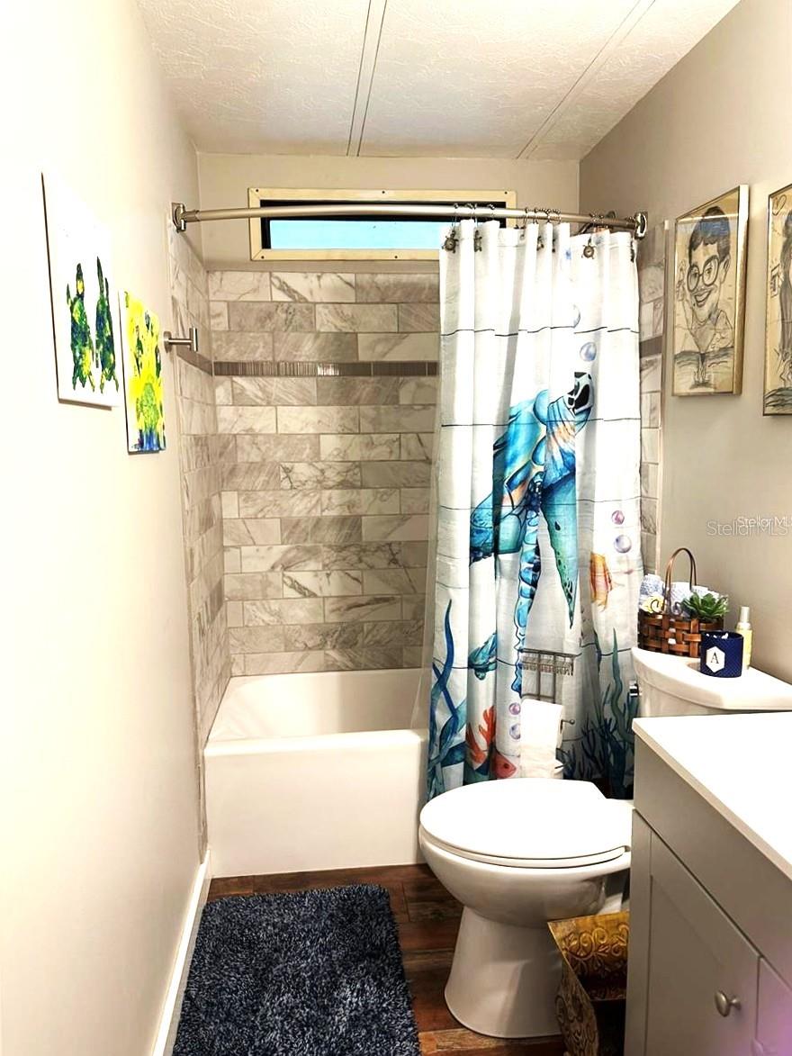 Image 10 of 18 For 6456 Presidential Circle