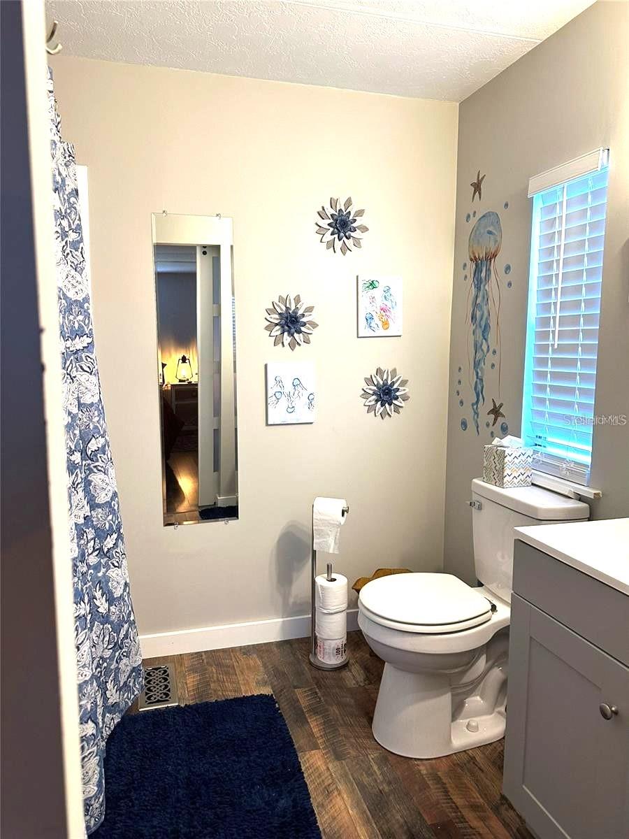 Image 11 of 18 For 6456 Presidential Circle