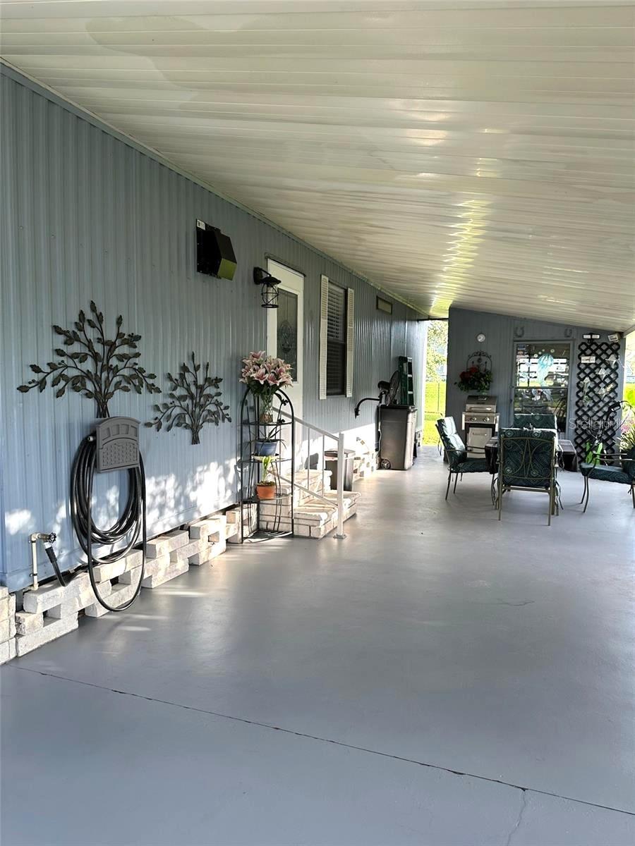 Image 13 of 18 For 6456 Presidential Circle