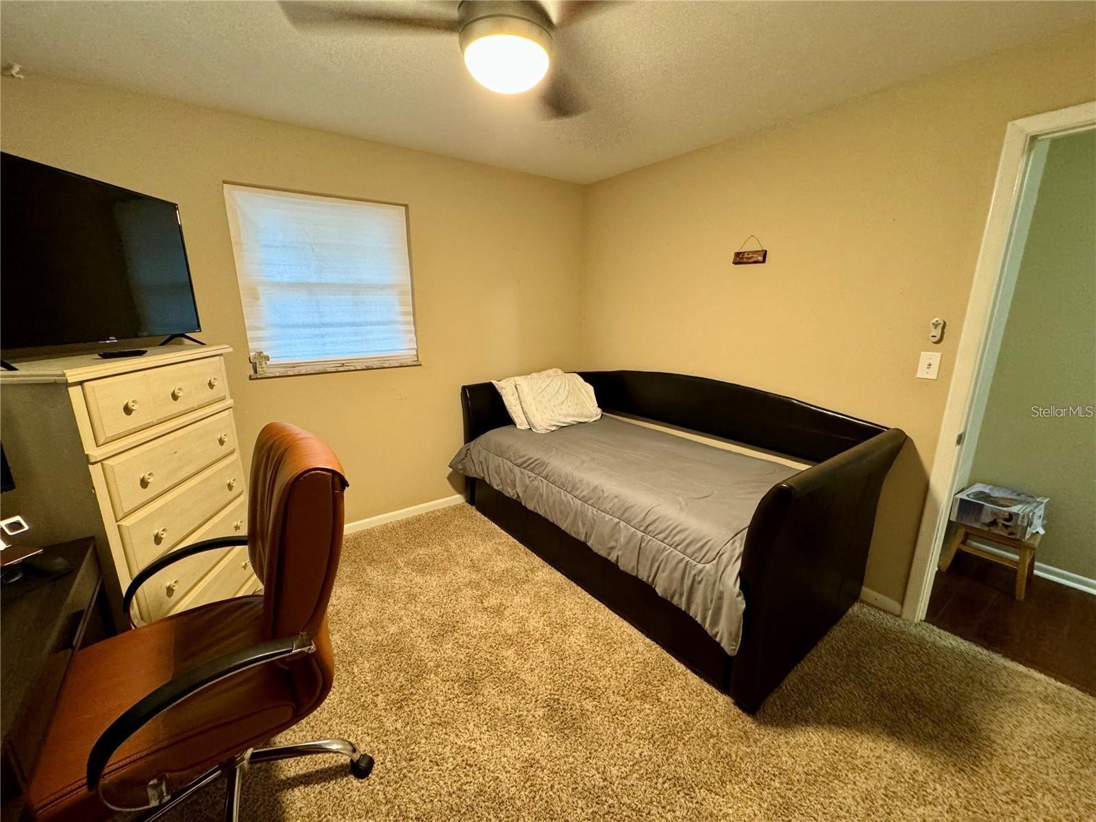 Image 11 of 24 For 39093 Citadel Circle