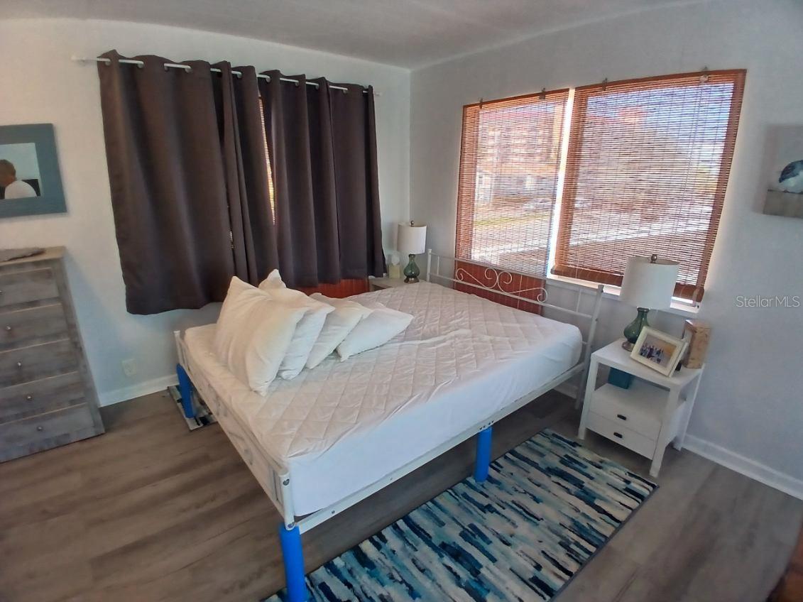 Image 20 of 32 For 18213 Gulf Boulevard A