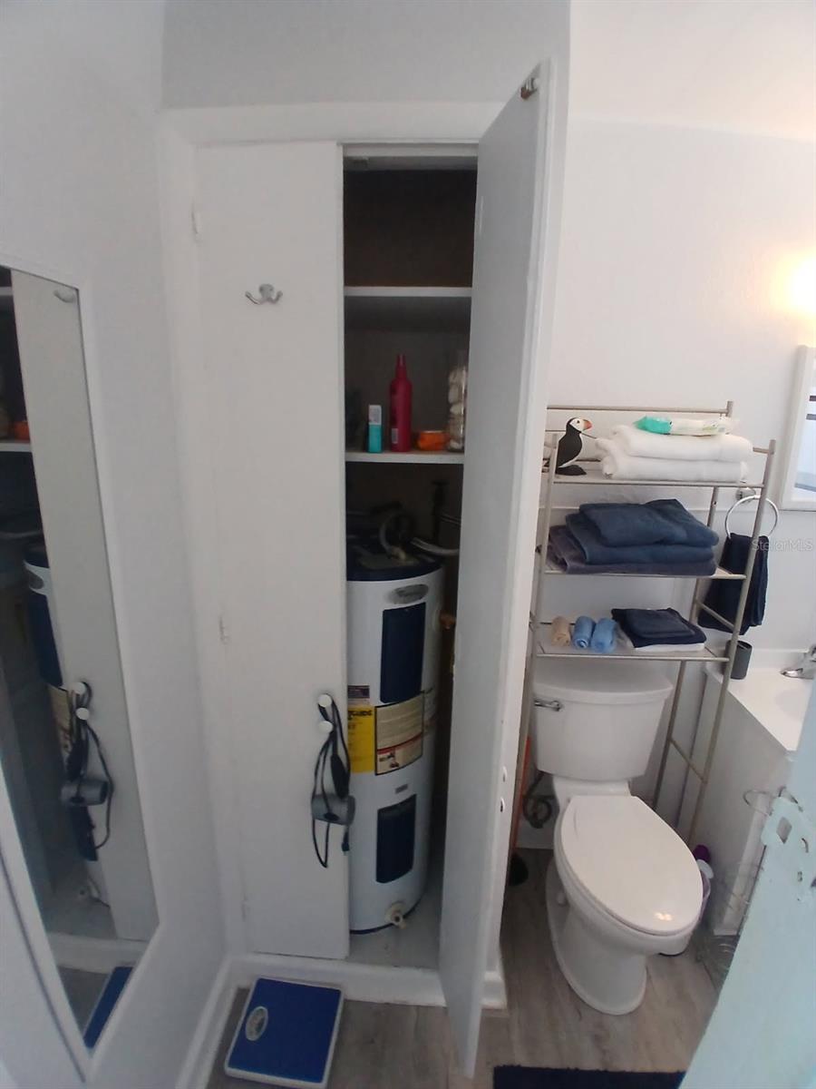 Image 23 of 32 For 18213 Gulf Boulevard A