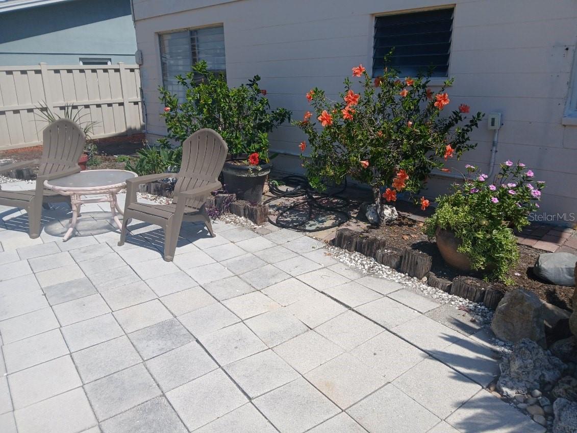 Image 25 of 32 For 18213 Gulf Boulevard A