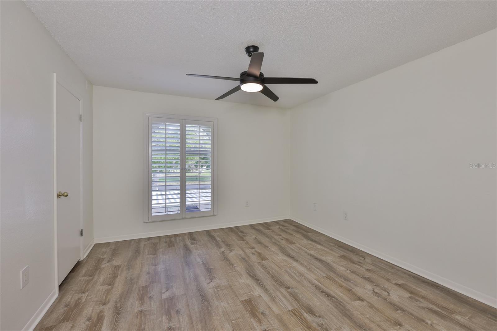 Image 19 of 32 For 284 115th Avenue N 3