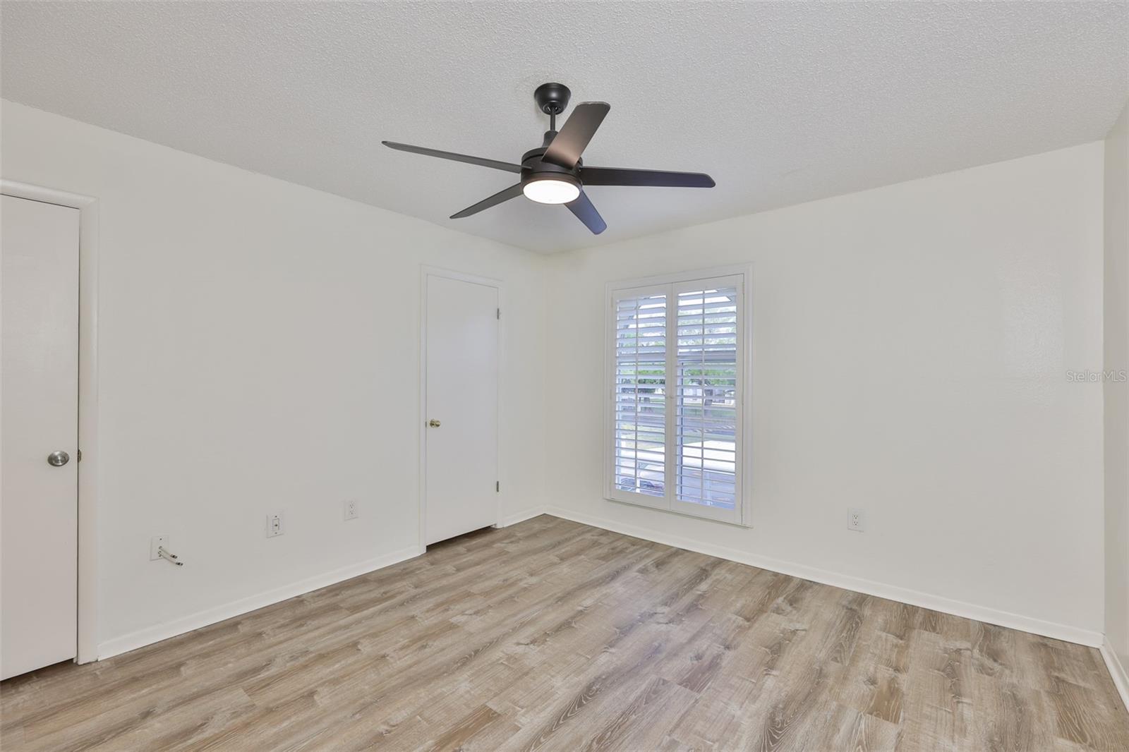 Image 20 of 32 For 284 115th Avenue N 3